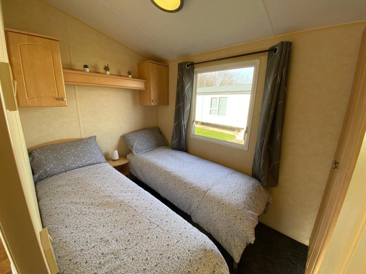 Violeta Turnberry Caravan ภายนอก รูปภาพ